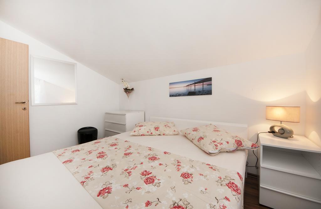 Guest House Loranum Sevid Rom bilde
