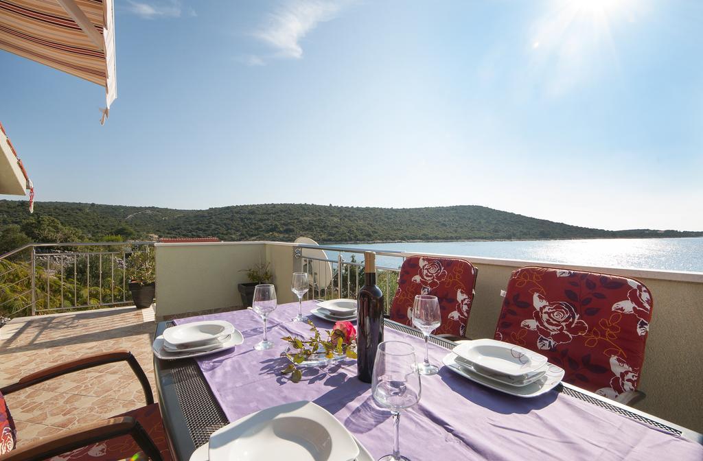 Guest House Loranum Sevid Rom bilde